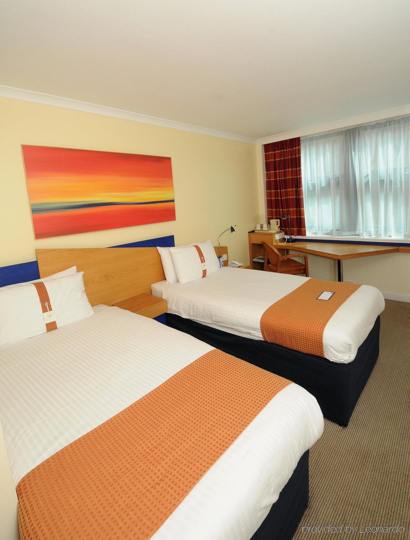 Holiday Inn Express - Glasgow - City Ctr Riverside By Ihg Bagian luar foto