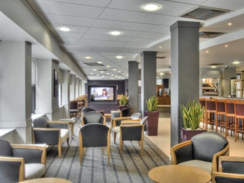 Holiday Inn Express - Glasgow - City Ctr Riverside By Ihg Bagian luar foto