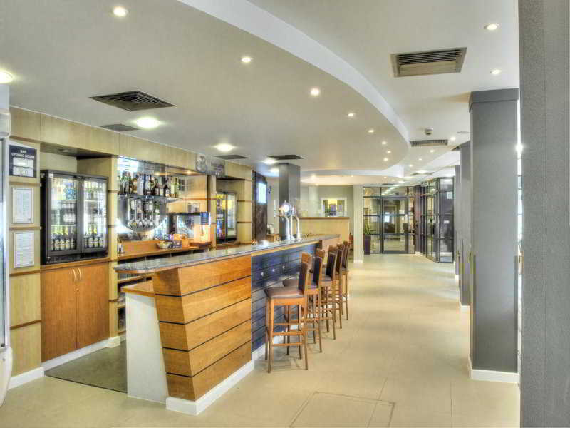 Holiday Inn Express - Glasgow - City Ctr Riverside By Ihg Bagian luar foto
